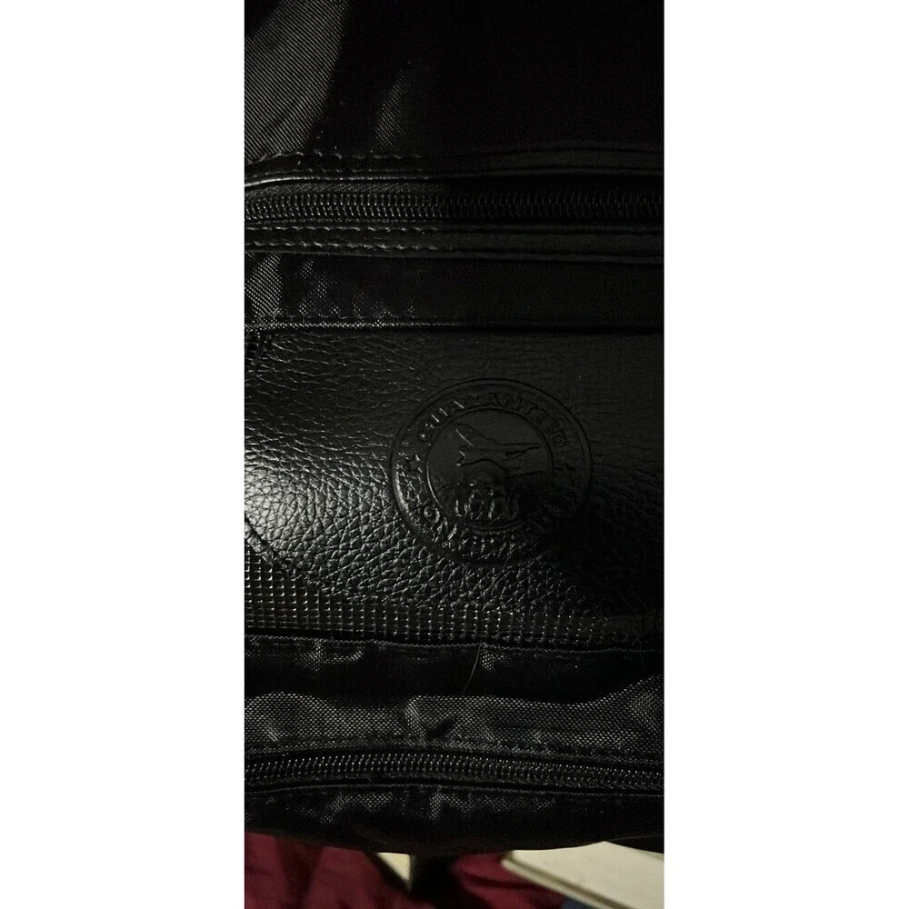 Vibrant Life Small Guaranteed on Board Soft-Sided Pet Carrier 15